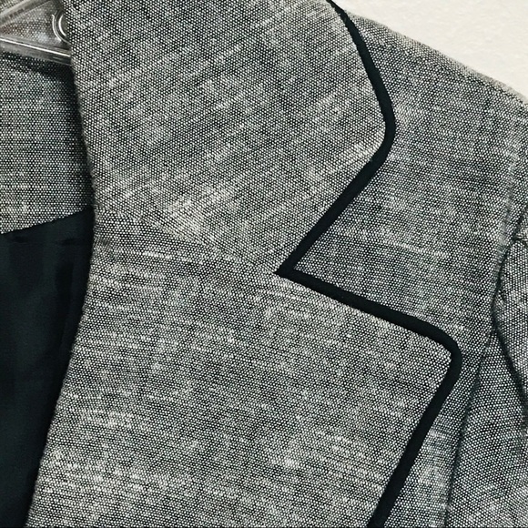 IZ BYER GREY SUIT COAT W BLACK PIPING Blazer - Picture 7 of 9
